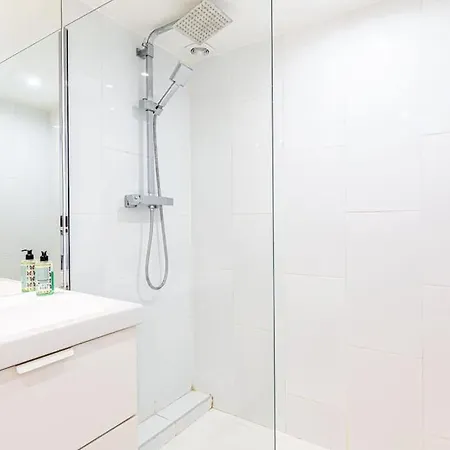 Apartament Guestready - Charmant Sejour A 2 Pas Du Sacre-coeur Paryż